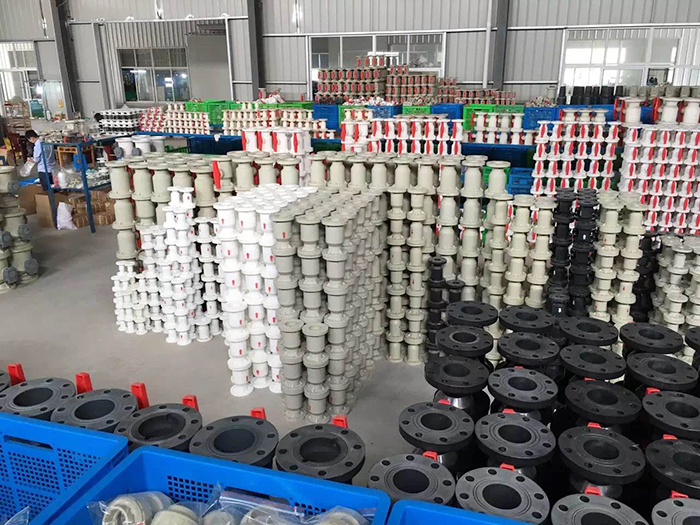 塑料管件庫存